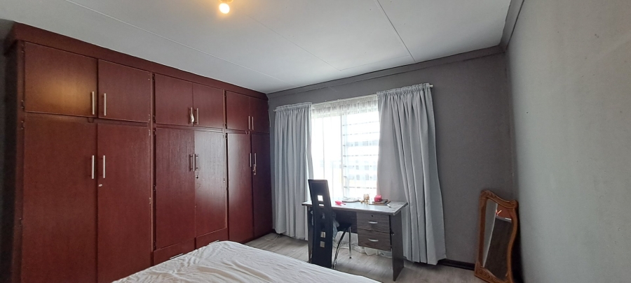 3 Bedroom Property for Sale in Bakenpark Free State